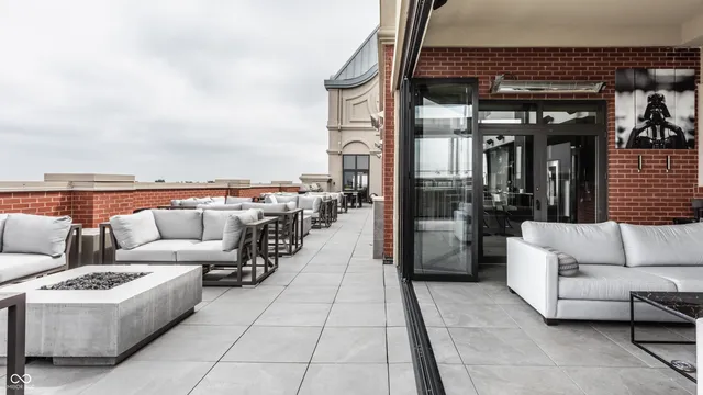 $3,600,000 | 720 South Rangeline Road, Unit 701, Carmel, IN 46032