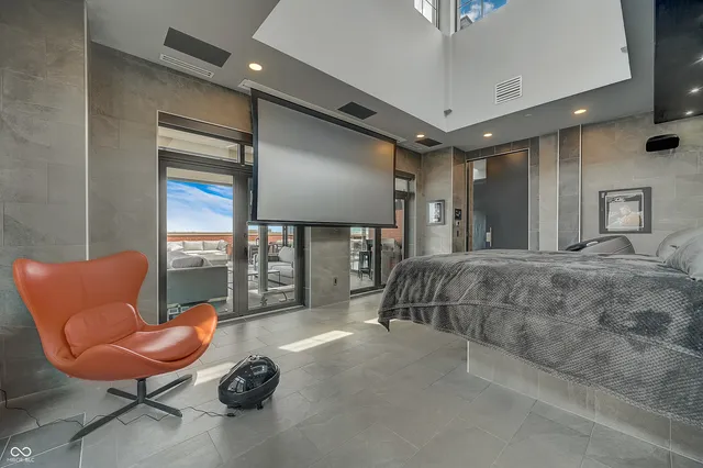 $3,600,000 | 720 South Rangeline Road, Unit 701, Carmel, IN 46032