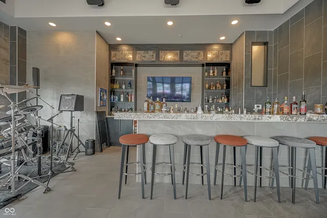 $3,600,000 | 720 South Rangeline Road, Unit 701, Carmel, IN 46032