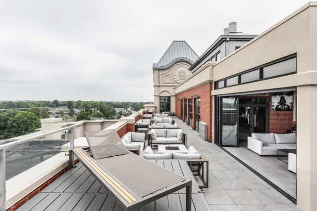 $3,600,000 | 720 South Rangeline Road, Unit 701, Carmel, IN 46032