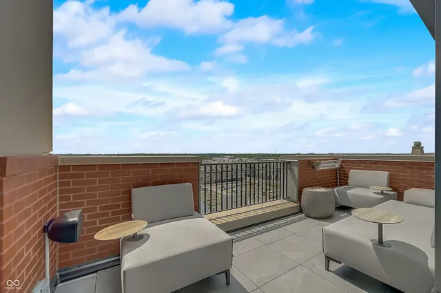 $3,600,000 | 720 South Rangeline Road, Unit 701, Carmel, IN 46032