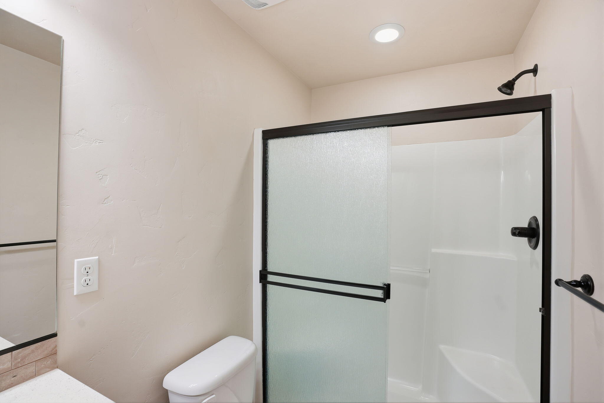 3249 Southwest 28th Street Redmond, OR 97756 - Photo 23 of 39 23-web-or-mls-Riley_Visuals_023