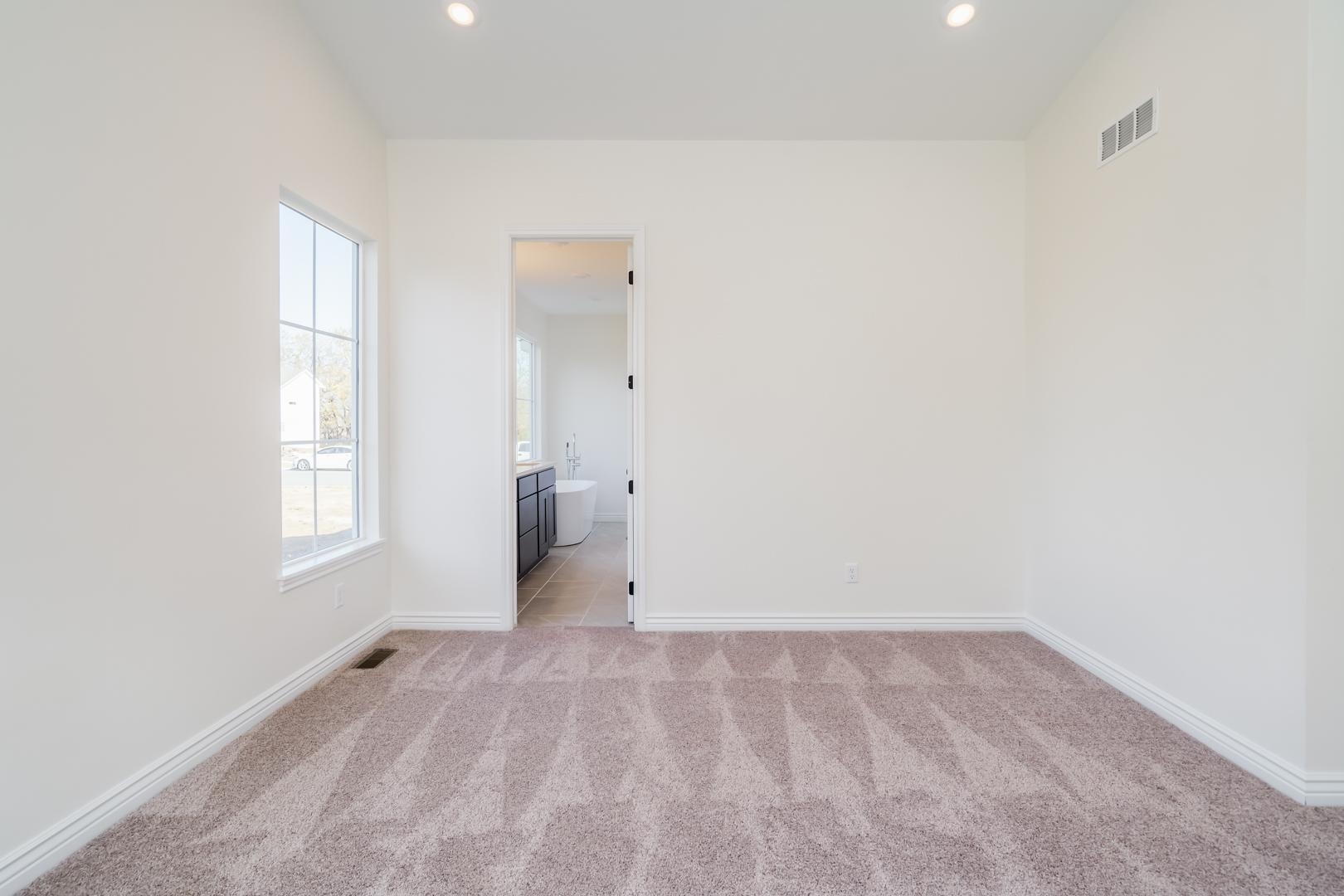 1531 South Meadowhaven Street Andover, KS 67002 - Photo 17 of 35