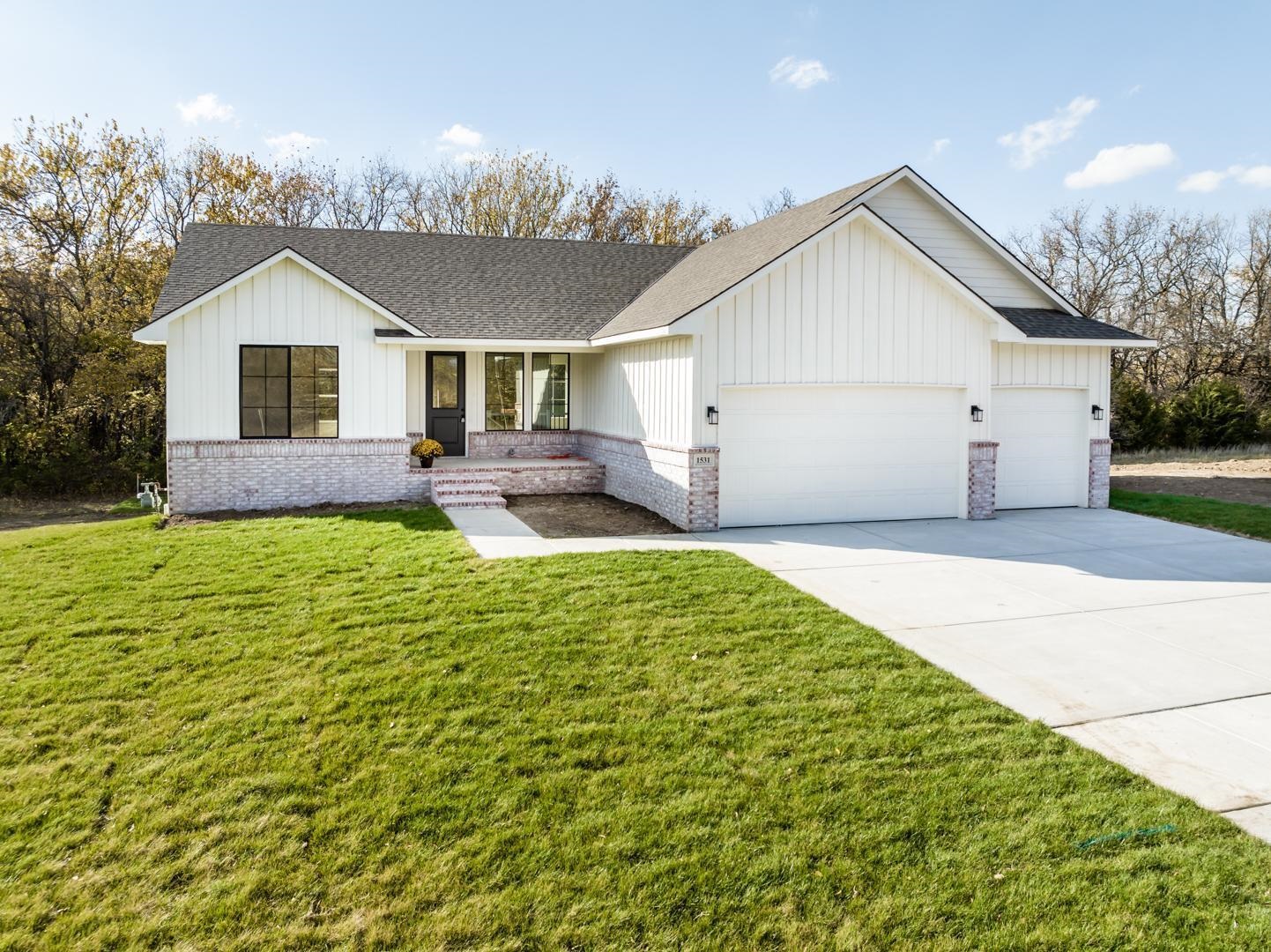 1531 South Meadowhaven Street Andover, KS 67002 - Photo 3 of 35