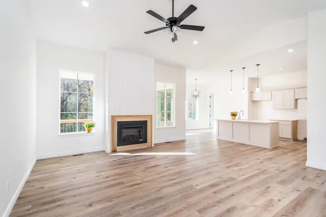 $421,000 | 1531 South Meadowhaven Street, Andover, KS 67002