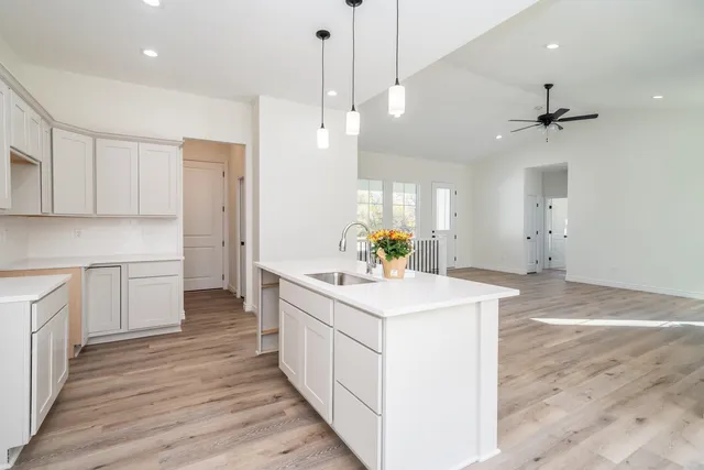 $421,000 | 1531 South Meadowhaven Street, Andover, KS 67002