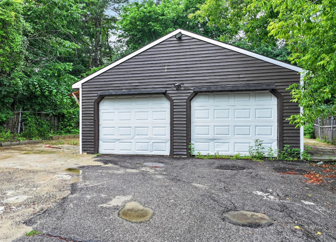 54 Pride Street Westbrook, ME 04092 - Photo 5 of 25 IMG_1939