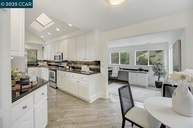 $888,000 | 3535 Terra Granada Drive, Unit 4C, Walnut Creek, CA 94595