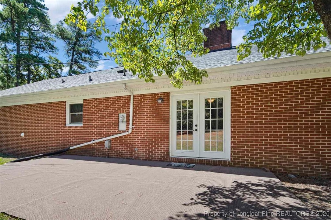 2434 North Bragg Boulevard Spring Lake, NC 28390 - Photo 42 of 44 a front view of a house with a yard