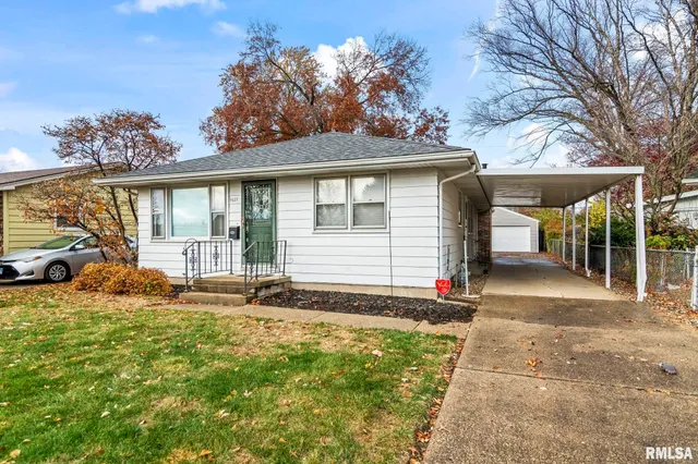 $119,900 | 1527 Chalmers Street, Springfield, IL 62703