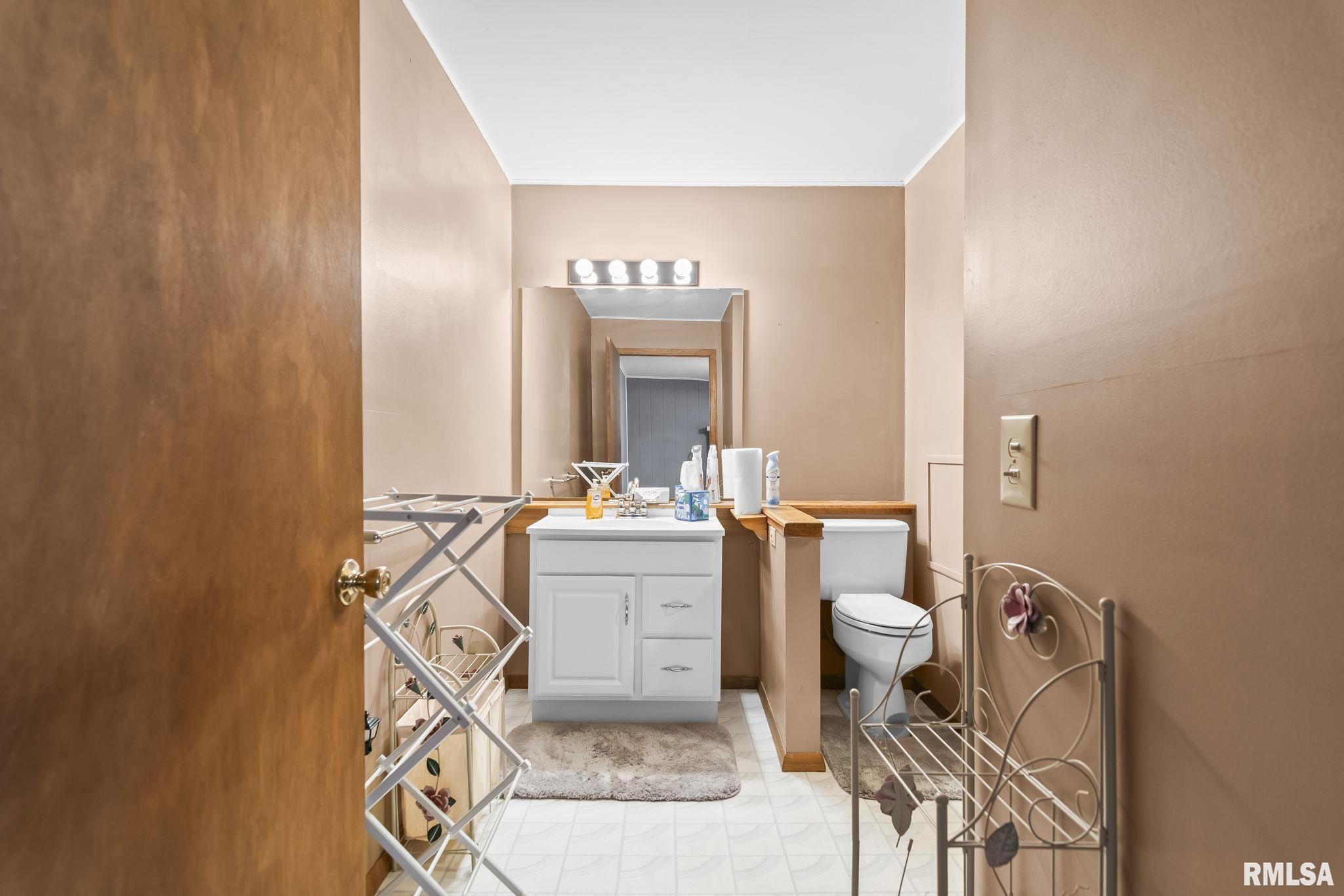 1527 Chalmers Street Springfield, IL 62703 - Photo 23 of 31