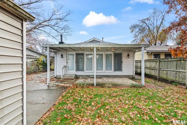 $119,900 | 1527 Chalmers Street, Springfield, IL 62703