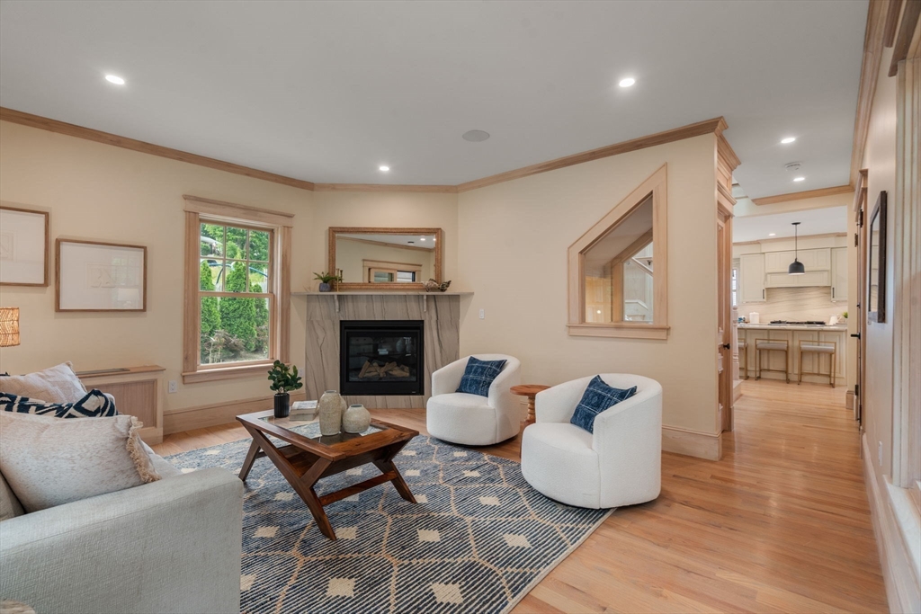 73 Main Street Hull, MA 02045 - Photo 10 of 39