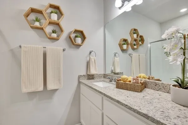 $259,990 | 126 Two Bits Lane, Elgin, TX 78621