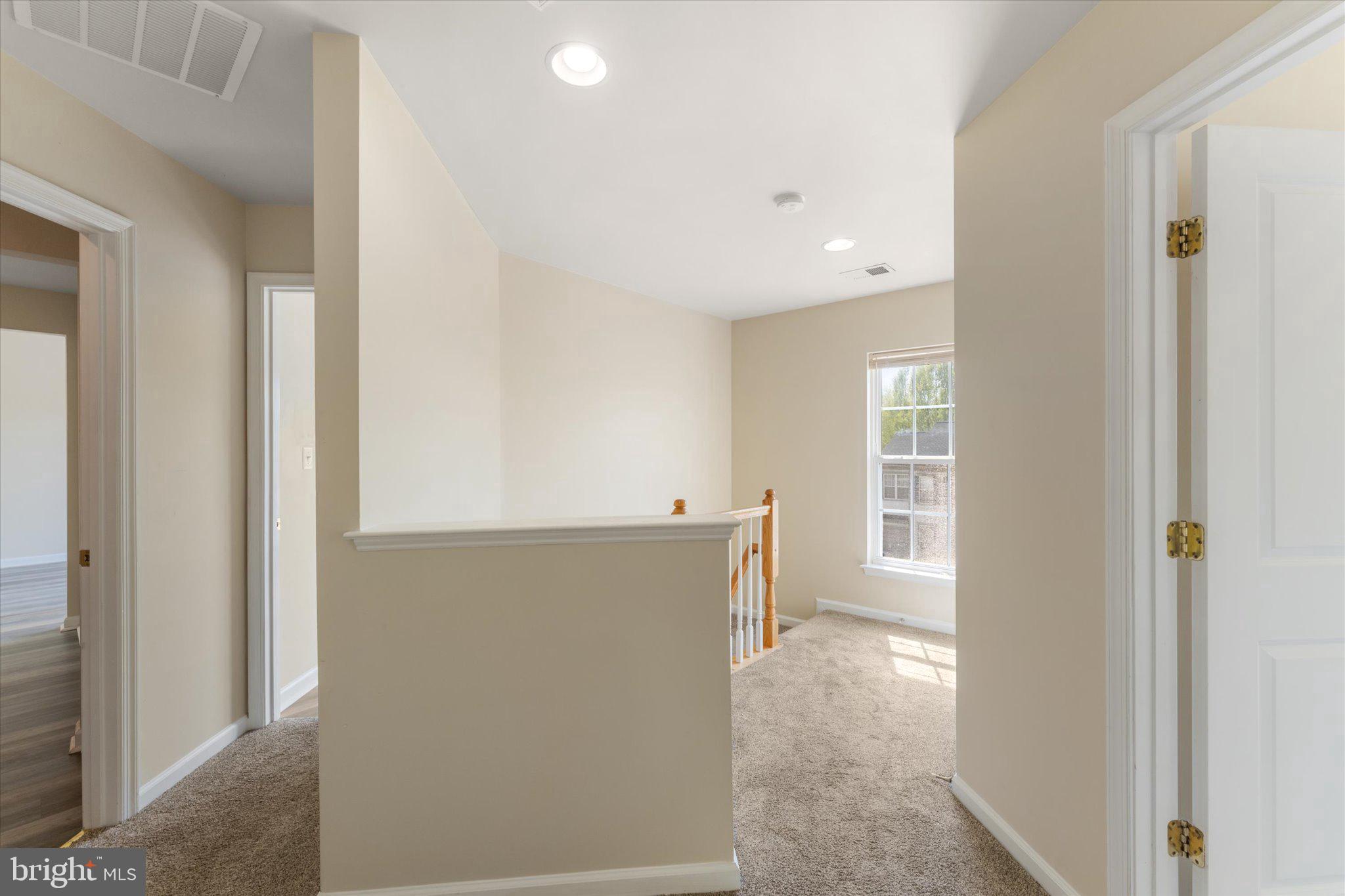 3068 Pony Ridge Turn Dumfries, VA 22026 - Photo 24 of 56 Upper level