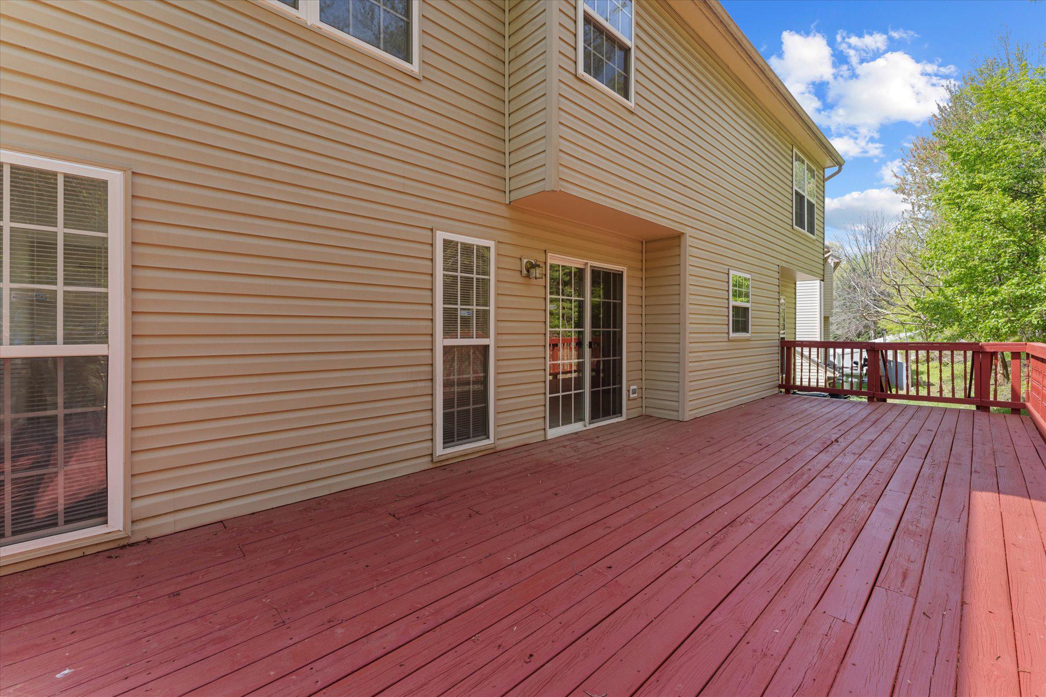 3068 Pony Ridge Turn Dumfries, VA 22026 - Photo 51 of 56 Spacious deck for outdoor gatherings.