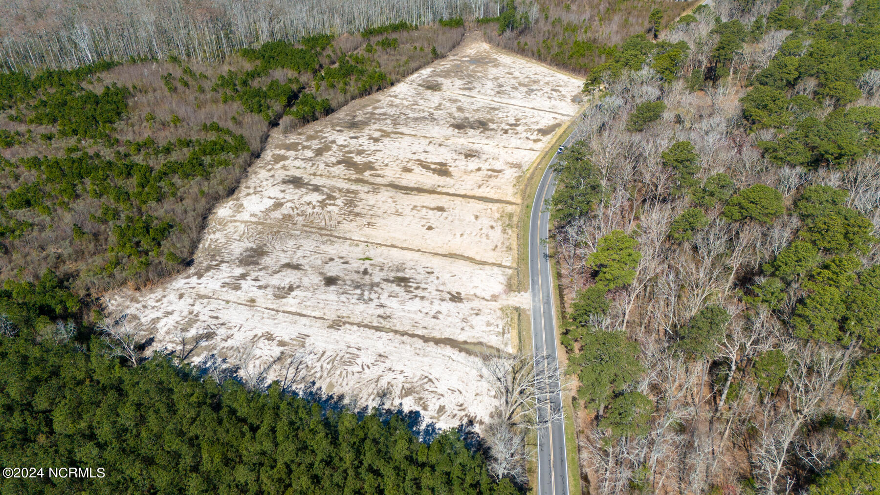 337 Country Club Road Camden, NC 27921 - Photo 8 of 39 Drone