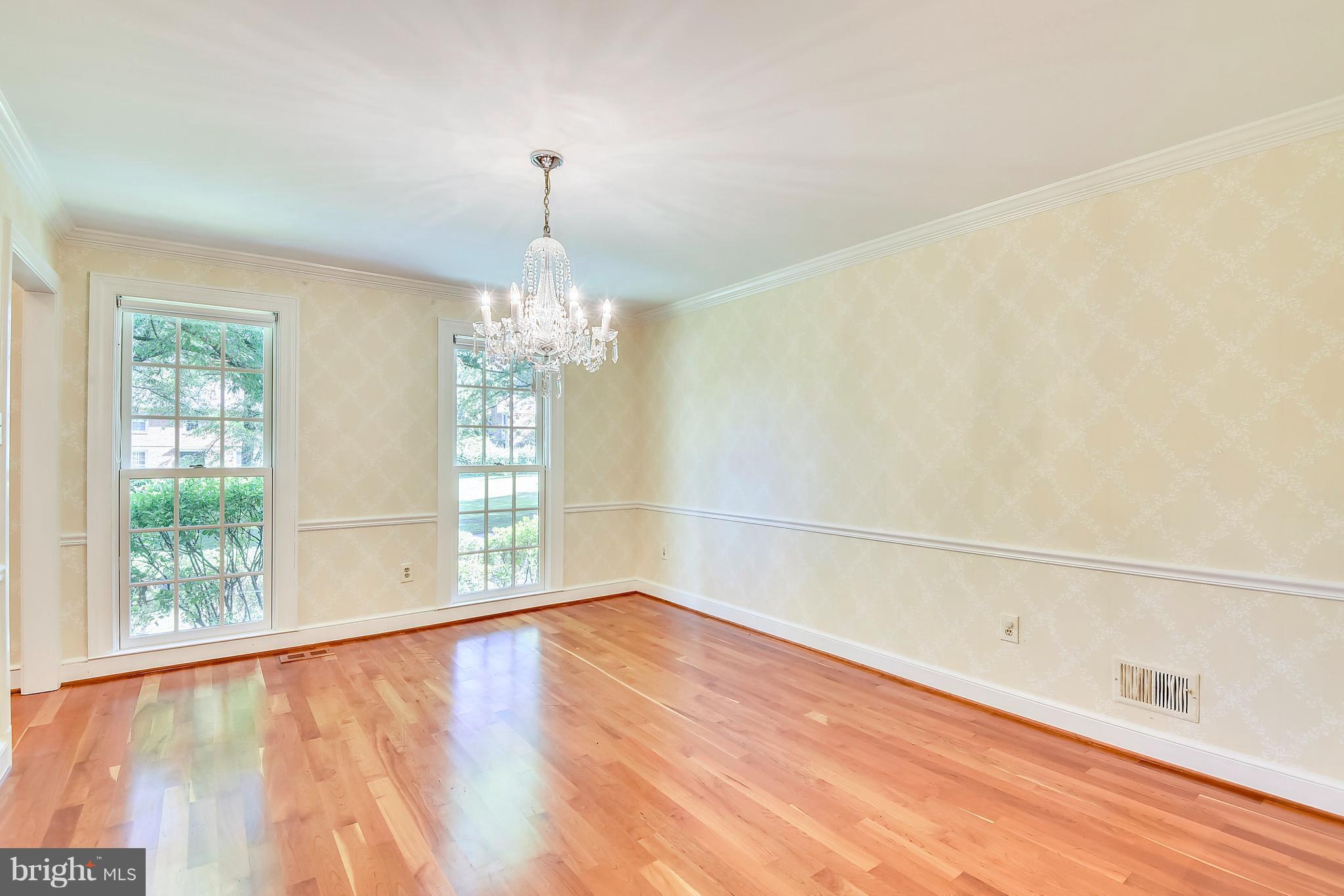 103 Charlesbrooke Road Baltimore, MD 21212 - Photo 14 of 30 Dining Room