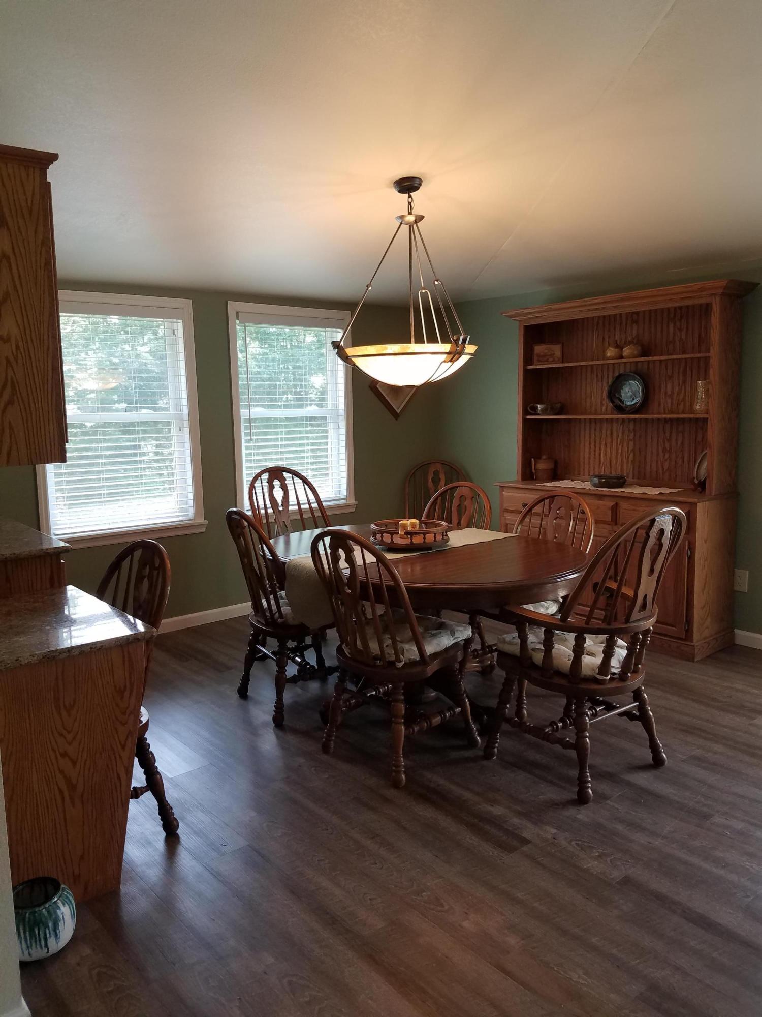 724 Widner Road New Tazewell, TN 37825 - Photo 20 of 36 Dining Room