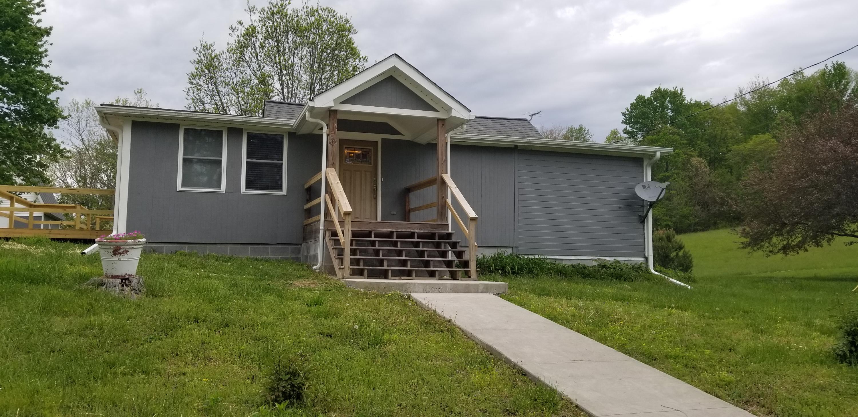 724 Widner Road New Tazewell, TN 37825 - Photo 5 of 36 161629