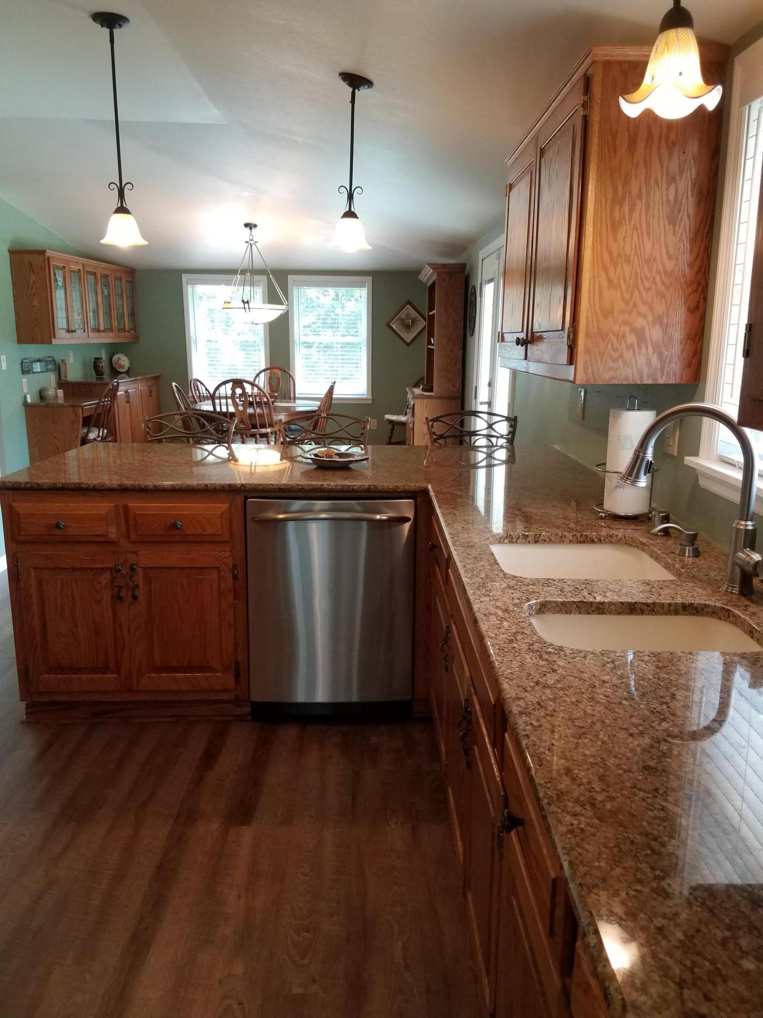 724 Widner Road New Tazewell, TN 37825 - Photo 9 of 36 Kitchen