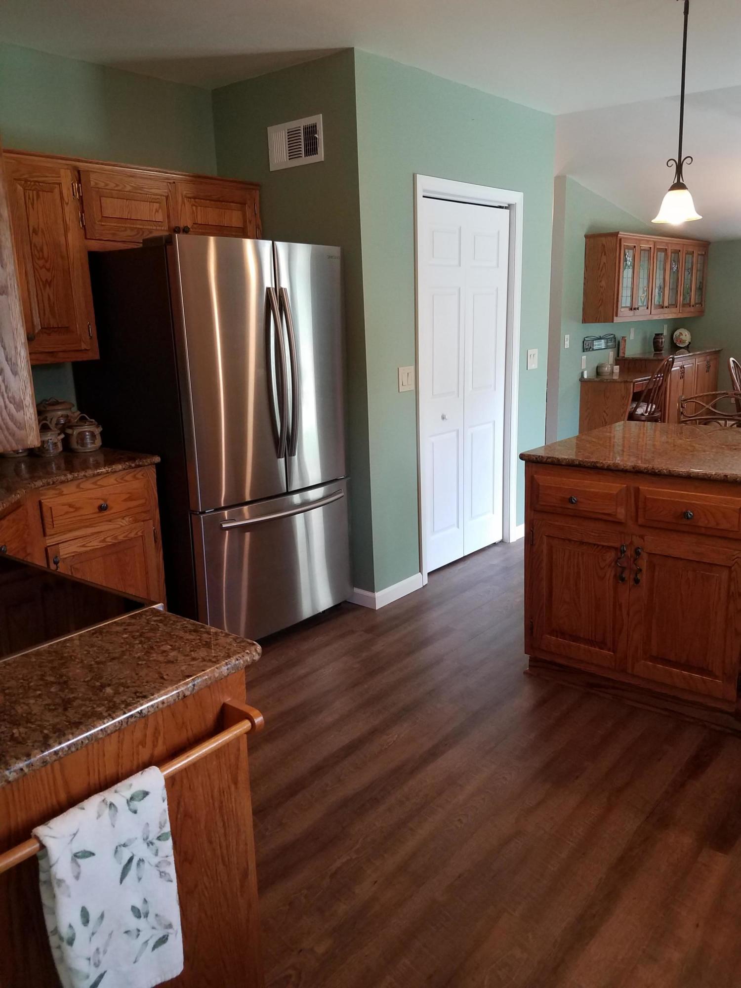 724 Widner Road New Tazewell, TN 37825 - Photo 10 of 36 Kitchen 2
