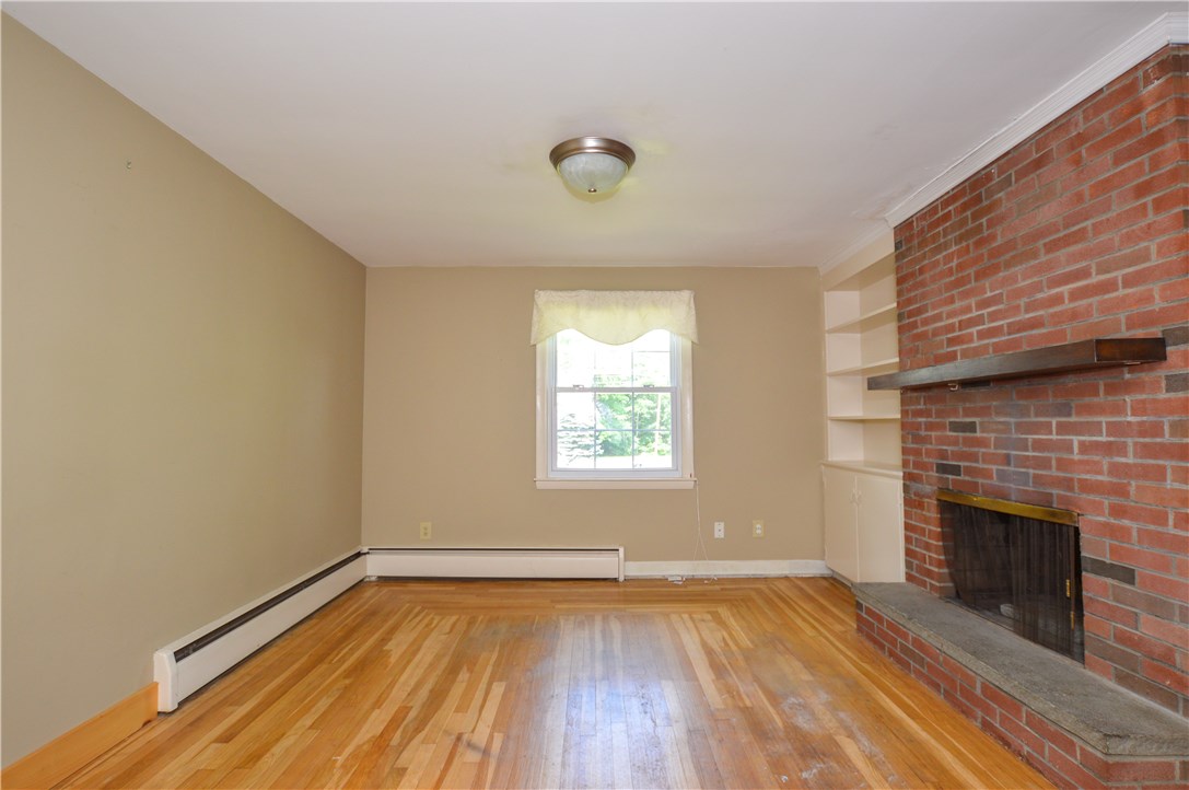 162 Old River Road Lincoln, RI 02865 - Photo 14 of 32 Gallery Image 14