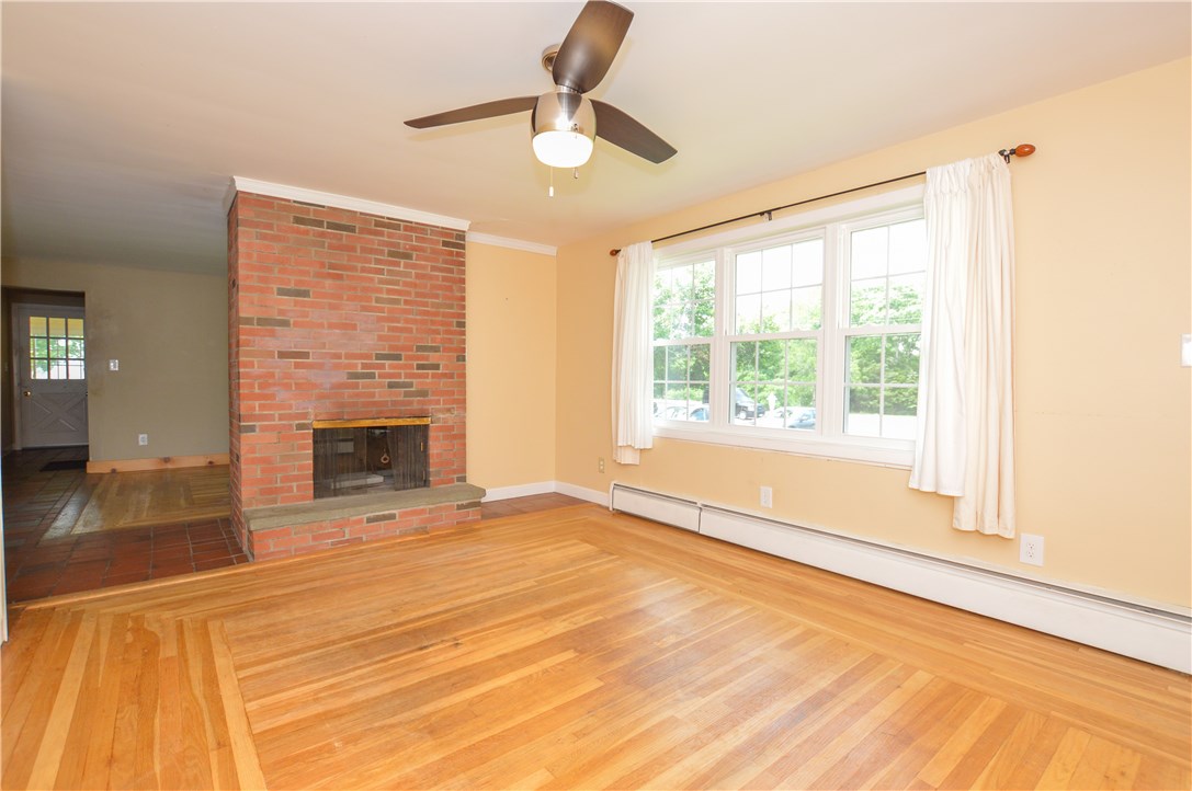 162 Old River Road Lincoln, RI 02865 - Photo 17 of 32 Gallery Image 17