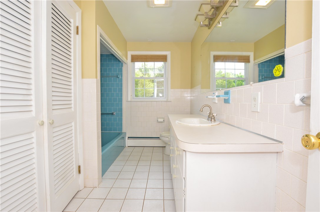 162 Old River Road Lincoln, RI 02865 - Photo 20 of 32 Gallery Image 20