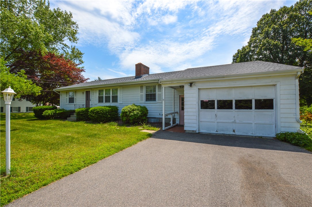 162 Old River Road Lincoln, RI 02865 - Photo 2 of 32 Gallery Image 2