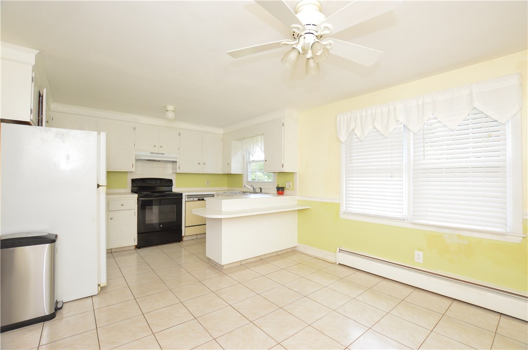 162 Old River Road Lincoln, RI 02865 - Photo 6 of 32 Gallery Image 6
