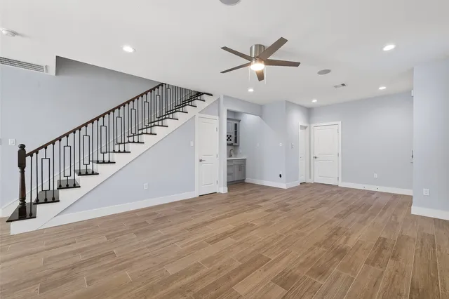 $2,950 | 10021 Alfred Lane, Unit A, Houston, TX 77041