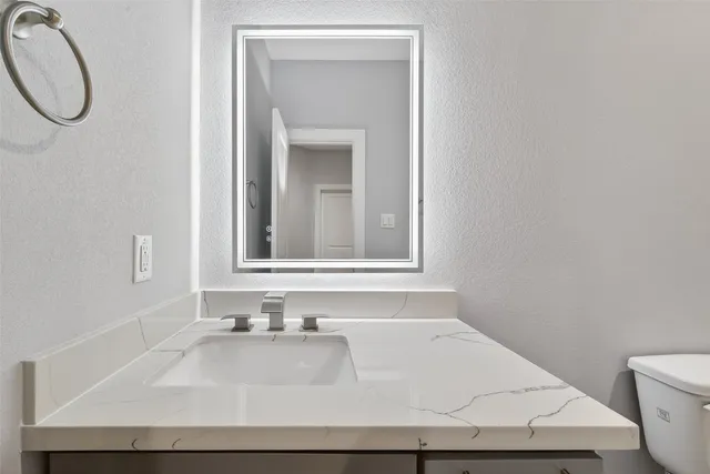 $2,950 | 10021 Alfred Lane, Unit A, Houston, TX 77041