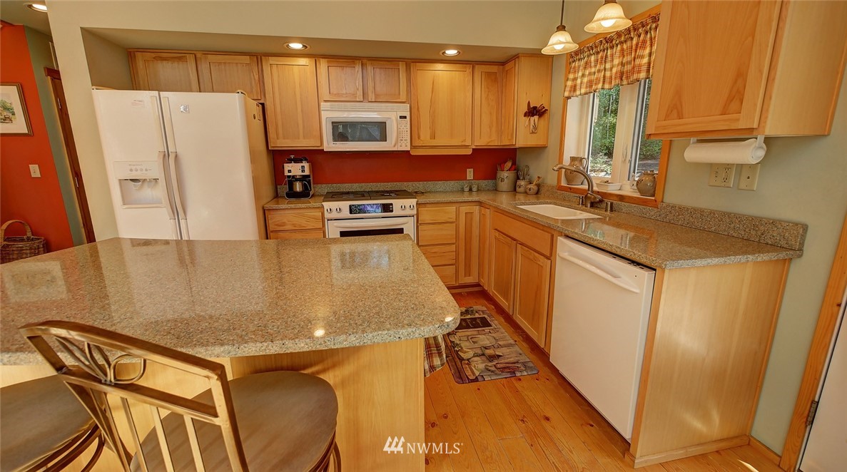 10 Highland Meadows Road Winthrop, WA 98862 - Photo 8 of 24