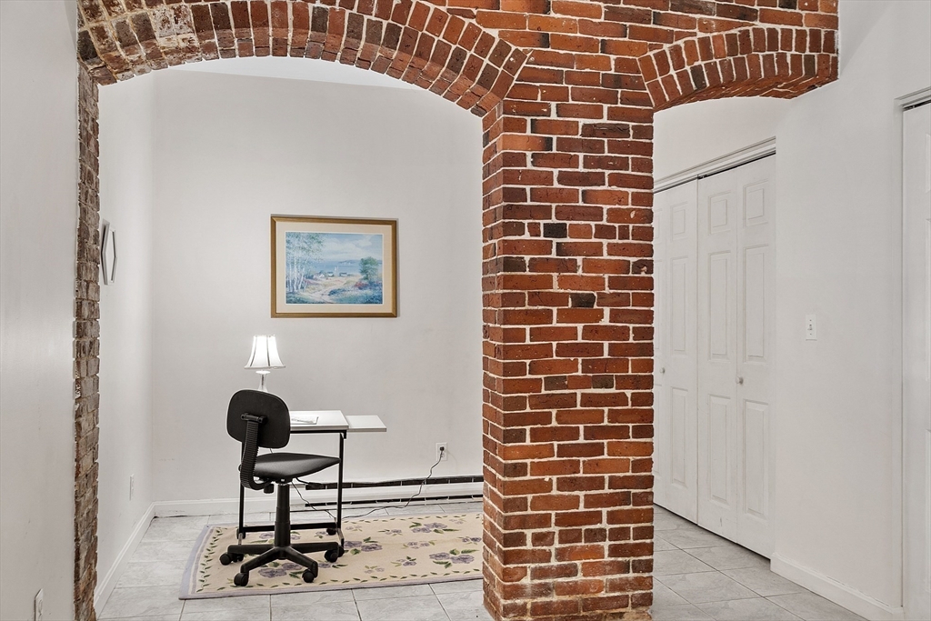 8 Summer Street, Unit 103 Gloucester, MA 01930 - Photo 13 of 33