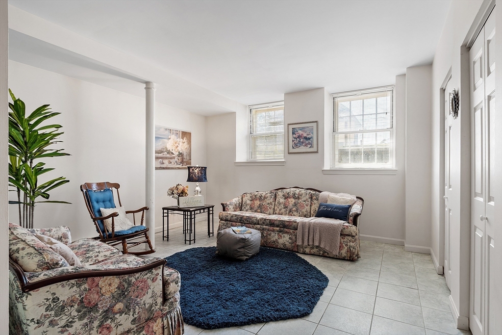 8 Summer Street, Unit 103 Gloucester, MA 01930 - Photo 9 of 33