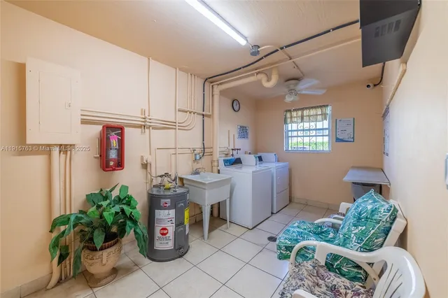 $189,900 | 505 East Dania Beach Boulevard, Unit 41K, Dania Beach, FL 33004