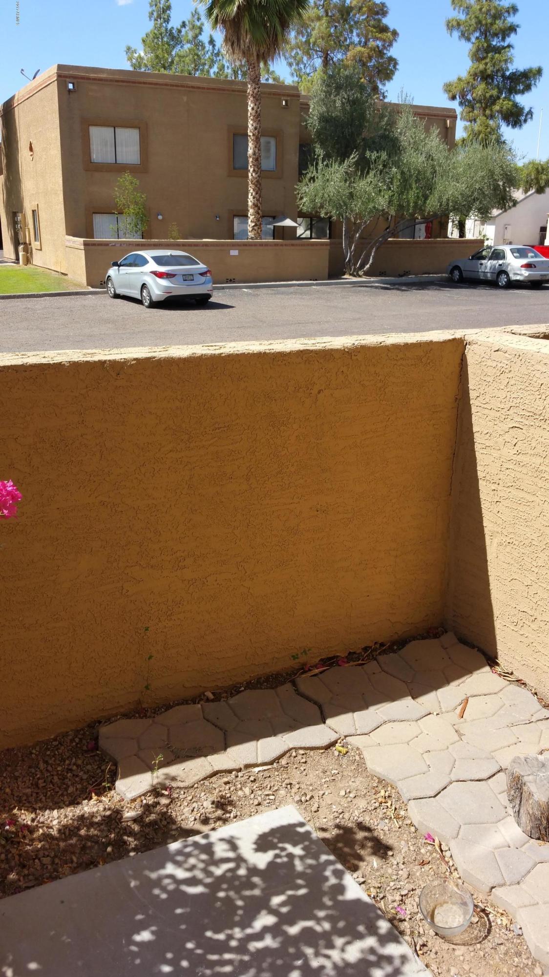 2031 West Bloomfield Road, Unit 6 Phoenix, AZ 85029 - Photo 29 of 37 20170922_130948 2