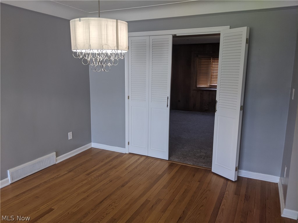 4065 Colony Road South Euclid, OH 44121 - Photo 8 of 35