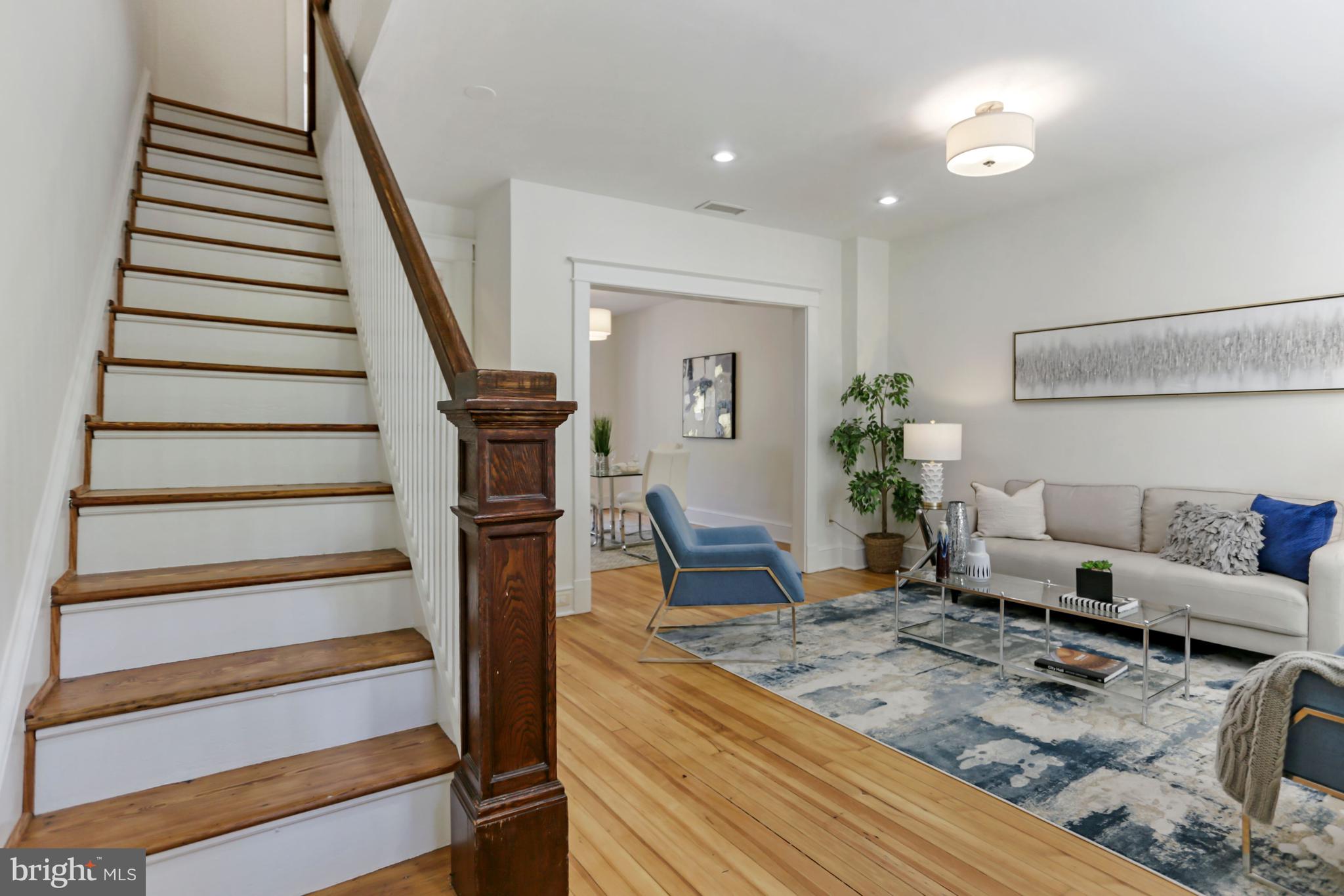1809 36th Street Northwest Washington, DC 20007 - Photo 2 of 34 Foyer