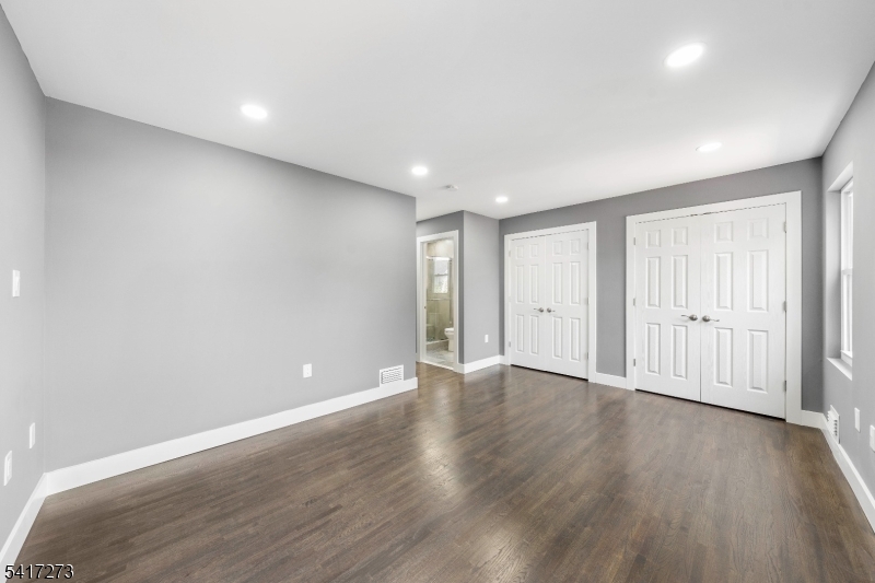 1117 Chestnut Street Elizabeth, NJ 07201 - Photo 8 of 21