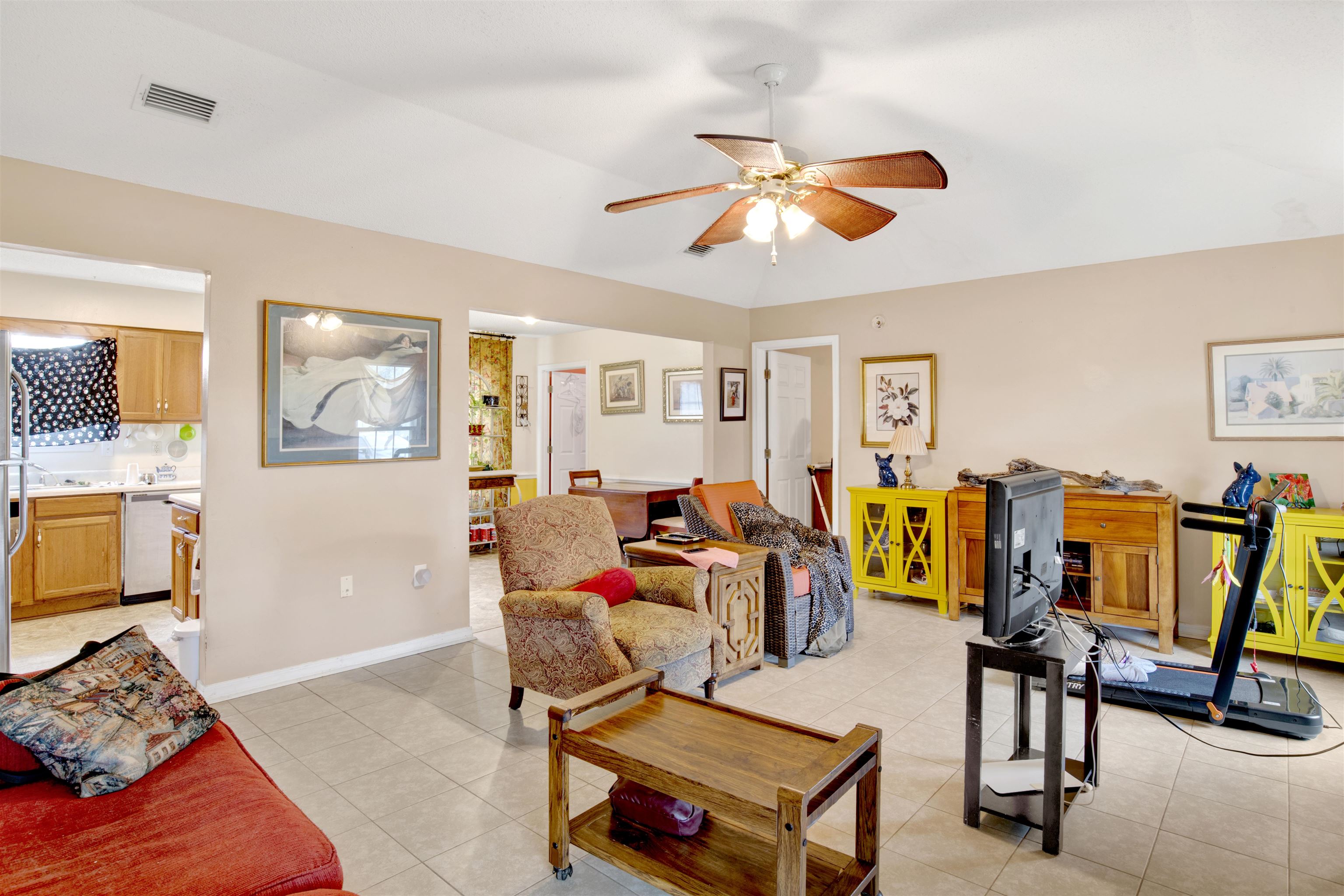 16184 Setter Circle Foley, AL 36535 - Photo 3 of 20