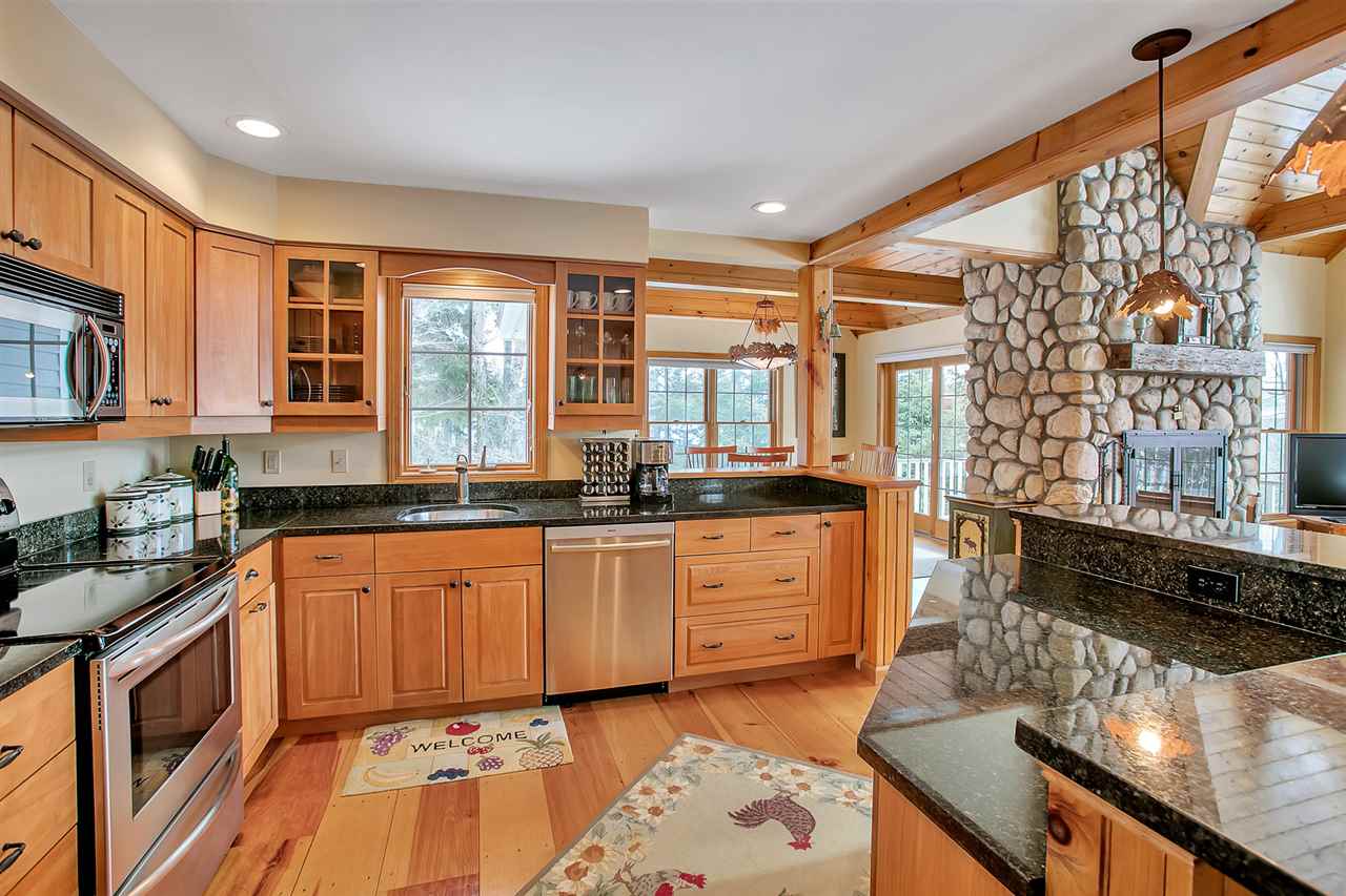 33 Old Ridge Road Winhall, VT 05340 - Photo 8 of 32