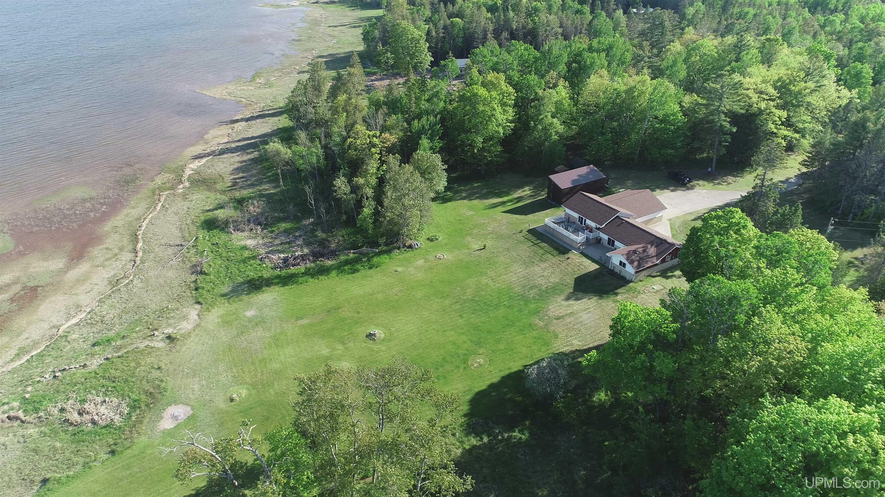 8888 Ll Road Rapid River, MI 49878 - Photo 5 of 89