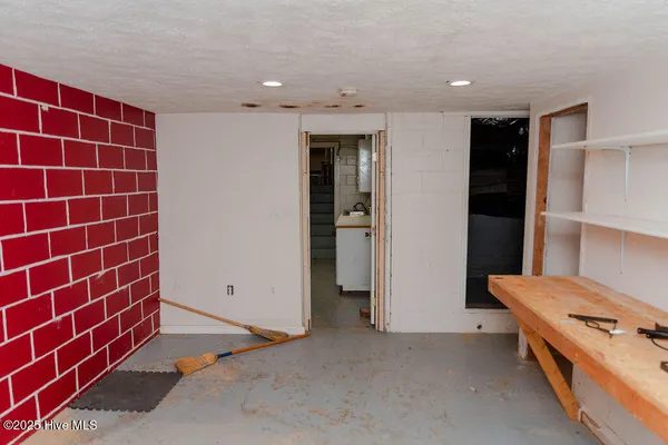 $245,000 | 303 Dogwood Lane, Hamlet, NC 28345