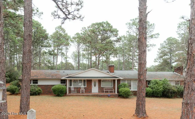 $245,000 | 303 Dogwood Lane, Hamlet, NC 28345