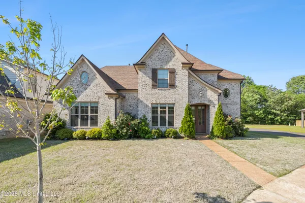$400,000 | 5626 Stonecrest Drive, Olive Branch, MS 38654