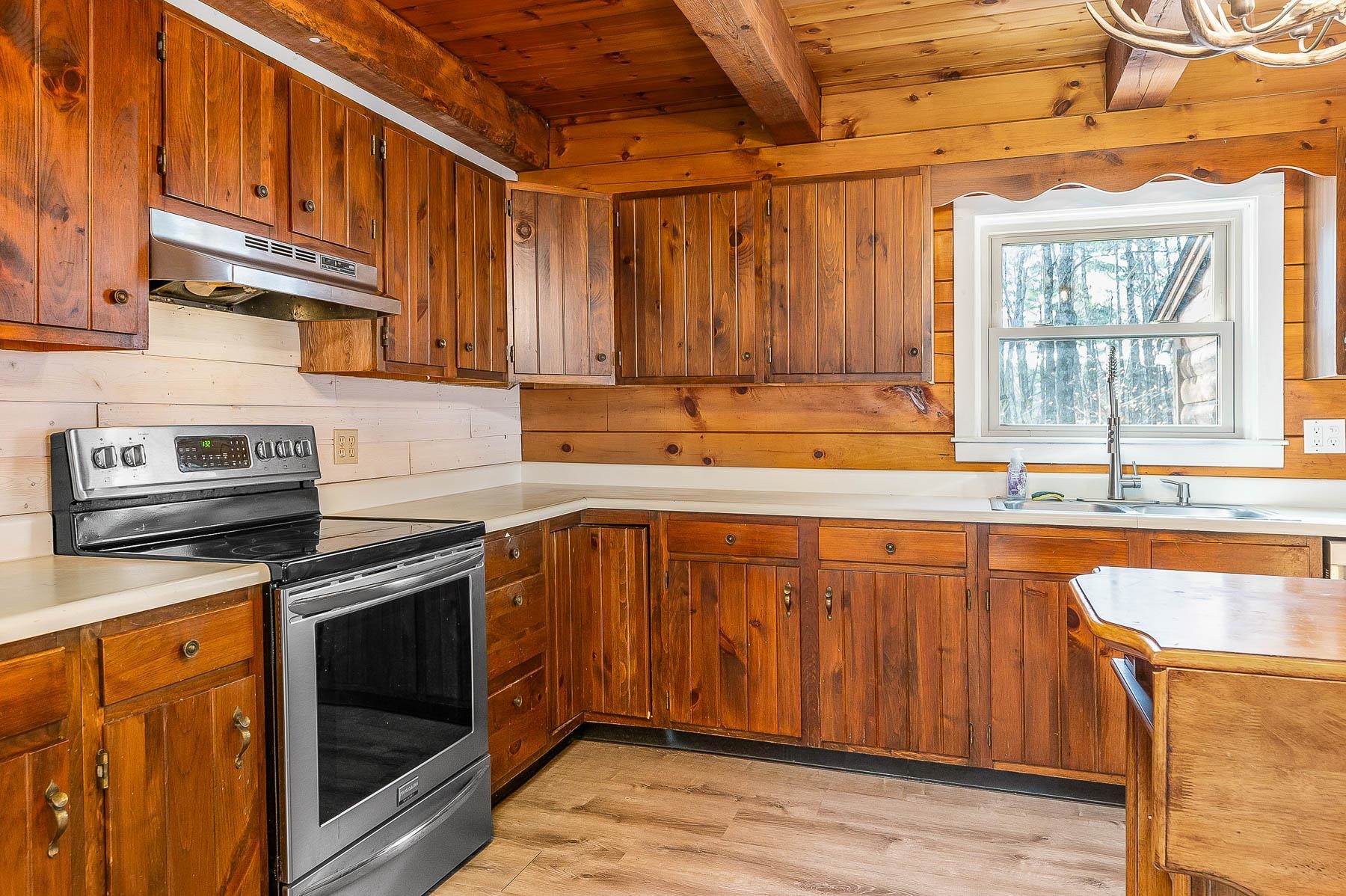 13 Darby Lane Rochester, NH 03839 - Photo 24 of 38