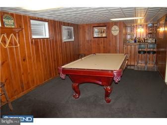 944 Rocklynn Road Springfield, PA 19064 - Photo 8 of 12 Gallery Image 8