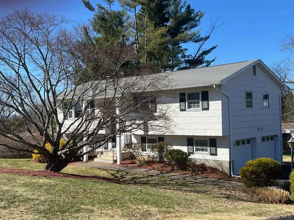 $735,000 | 3223 Court Street, Yorktown Heights, NY 10598
